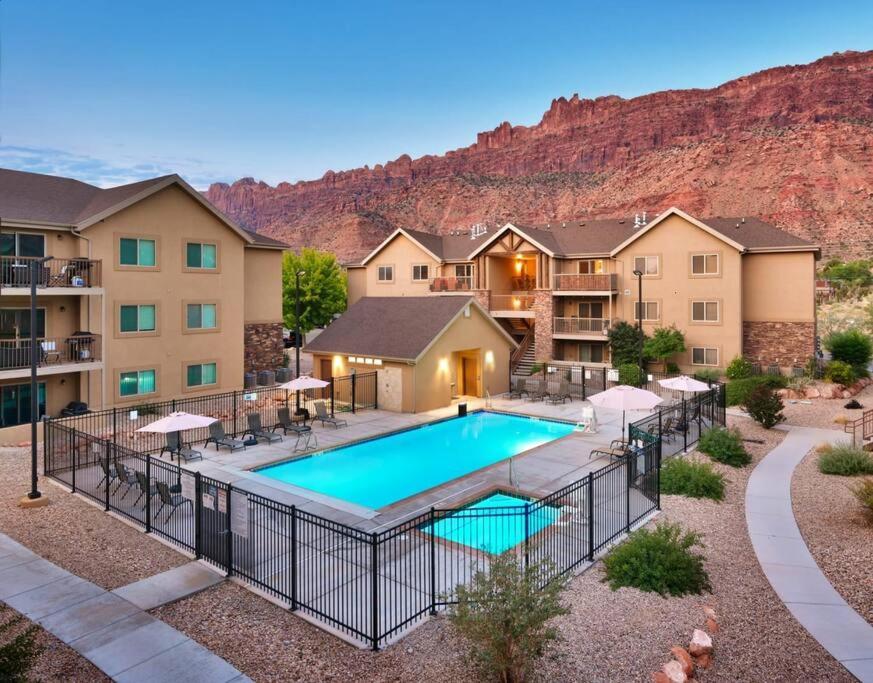 6A Family Friendly Redcliff Condo Pool & Hot Tub موآب المظهر الخارجي الصورة